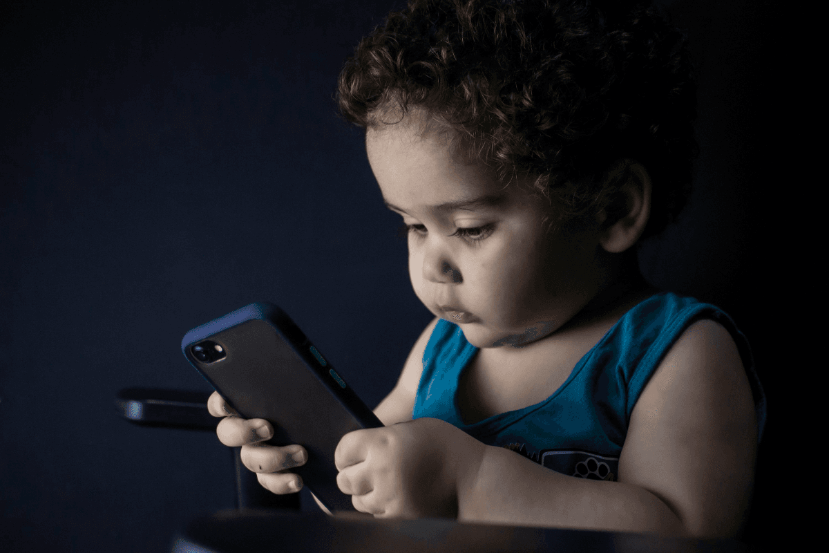 Child Phone Safety Tips