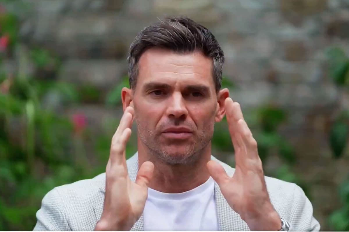 James Anderson on Yashasvi Jaiswal.