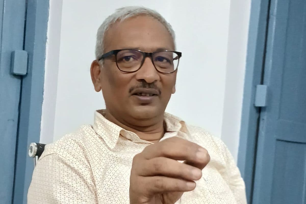 झारखंड का सारंडा जंगल बनेगा वाइल्ड लाइफ सेंचुरी, सुप्रीम कोर्ट में लड़ाई लड़ रहे पर्यावरणविद् डॉ आरके सिंह