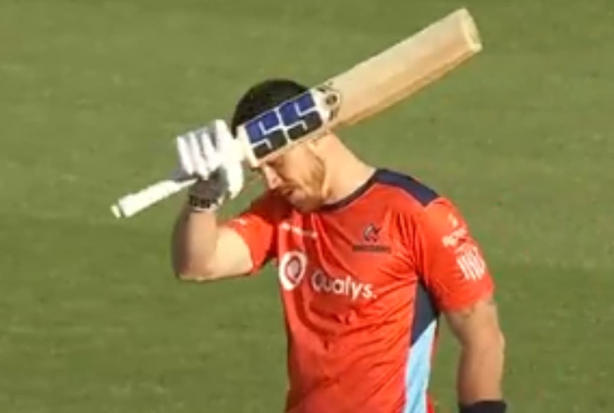 Finn Allen Smashes Fastest Century (1)