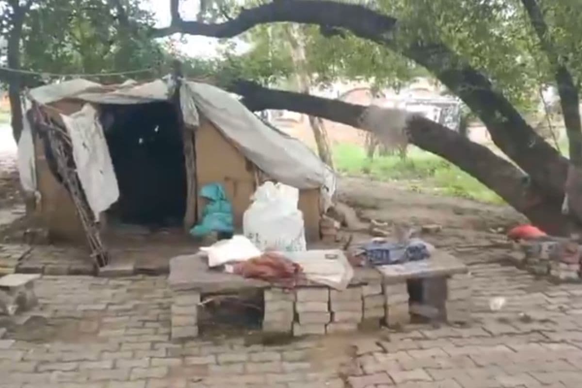 हाथरस में साध्वी की रहस्यमयी मौत, झोपड़ी में खून से लथपथ मिली लाश