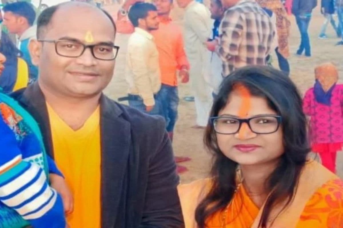 हजारीबाग के पूर्व एसडीओ अशोक कुमार को हाईकोर्ट से मिली जमानत, पत्नी को जलाकर मारने का था आरोप