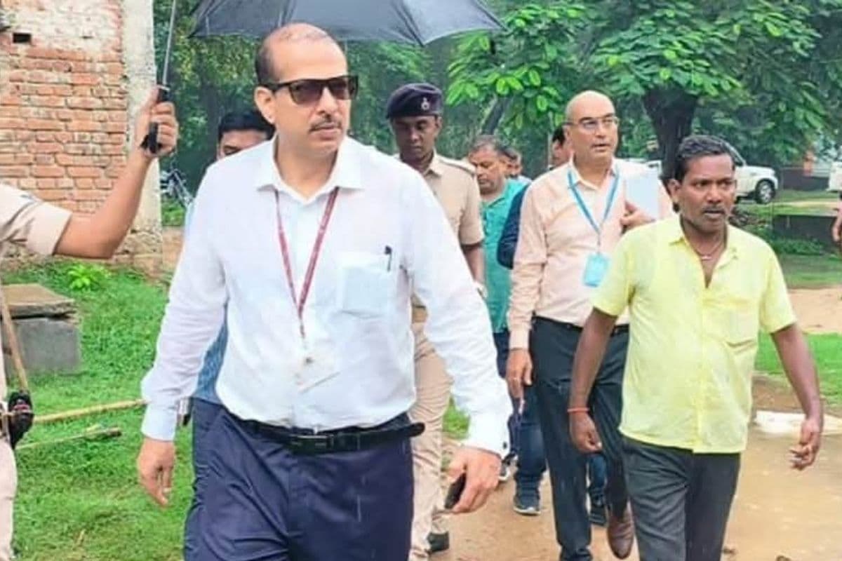 IAS KK Pathak की नई पोस्टिंग, रखते हैं ये डिग्रियां