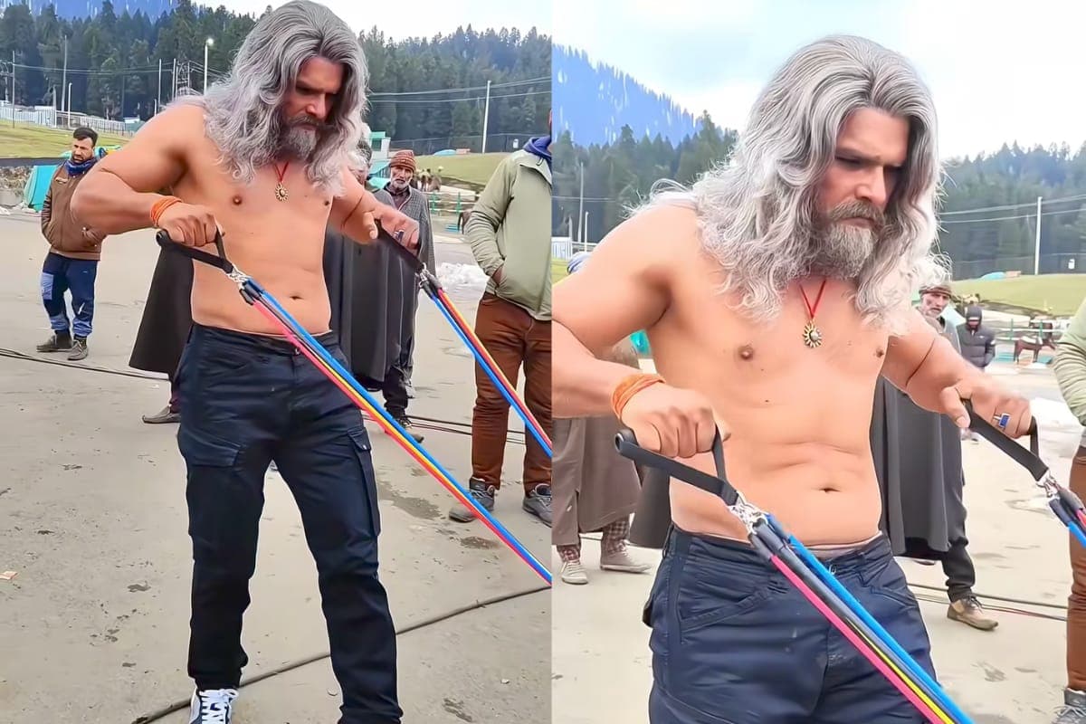 Bhojpuri: खेसारी लाल यादव की फिल्म का वीडियो हुआ वायरल, सफेद बाल और दाढ़ी में शर्टलेस दिखे एक्टर