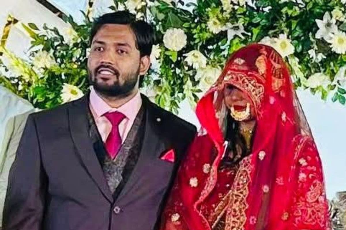 Khan Sir wife| Khan Sir has arranged a wedding banquet for the girl students on 20th June Khan Sir wife| Khan Sir has arranged a wedding banquet for the girl students on 20th June