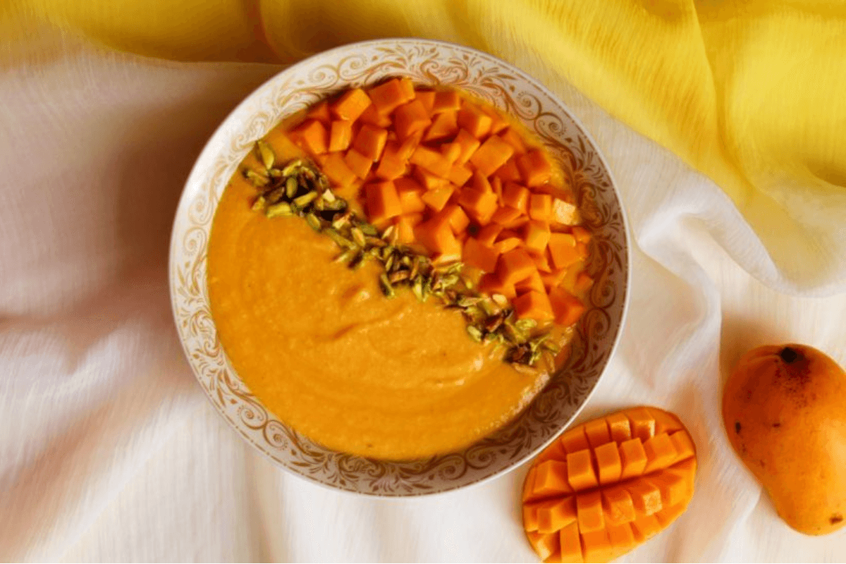 How to Make Mango Raita | Aam ka Raita kaise banaye: मैंगो रायता रेसिपी