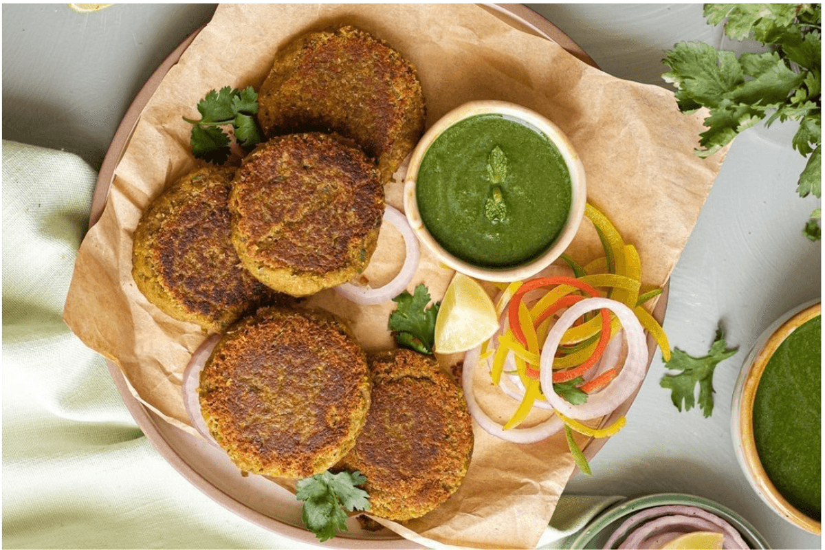 Healthy Cheesy Oats Kebab Recipe: मानसून क्रेविंग्स में ट्राई करें स्पेशल स्नैक ओट्स चीज कबाब रेसिपी विद डिप