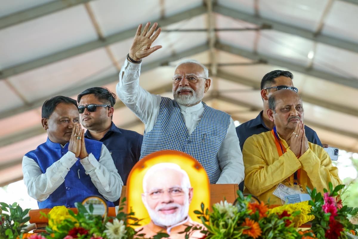 PM Modi: ट्रंप के डिनर पार्टी को पीएम मोदी ने क्यों ठुकराया? बताया कनाडा से क्यों नहीं गए वाशिंगटन