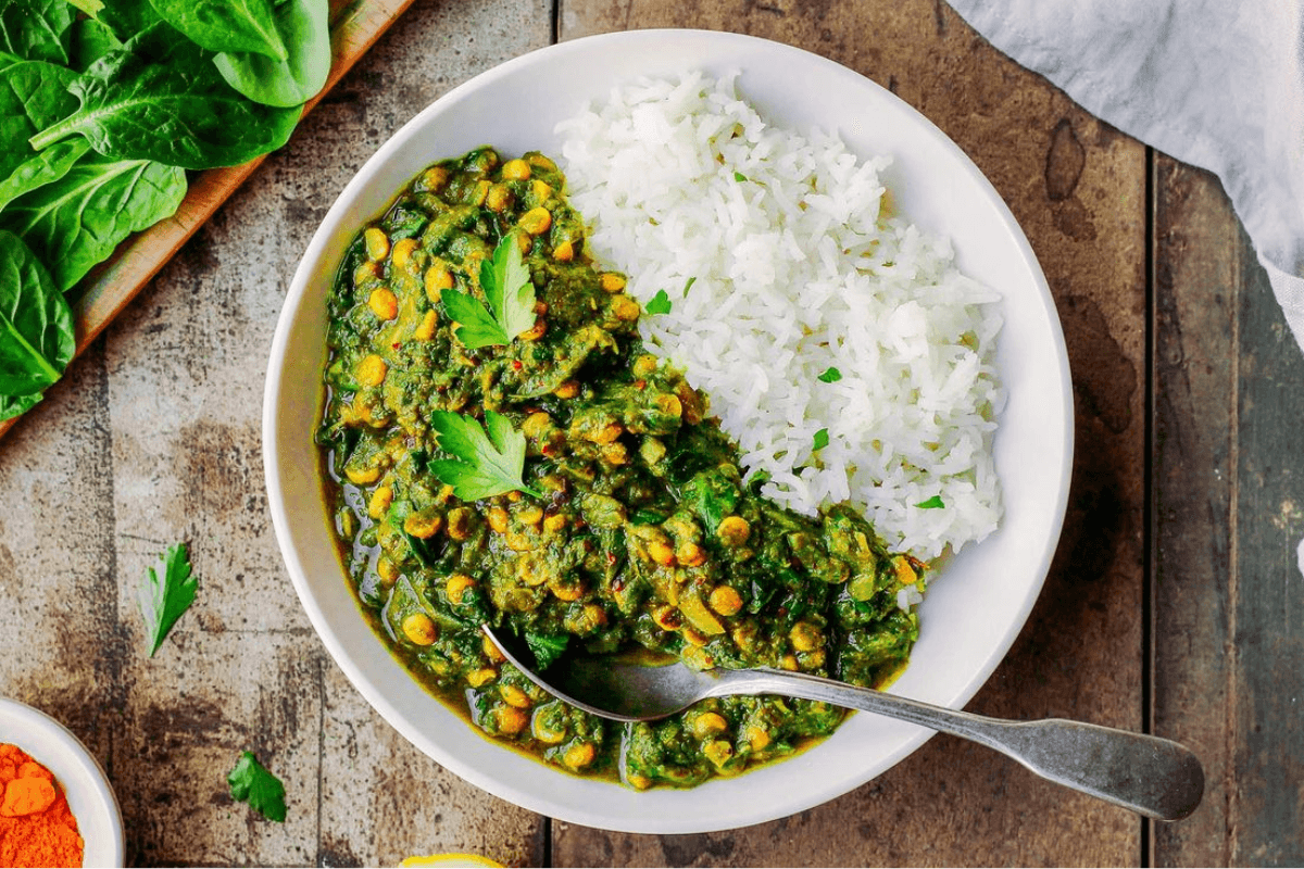 Papad Palak Dal Recipe: पापड़ पालक दाल रेसिपी