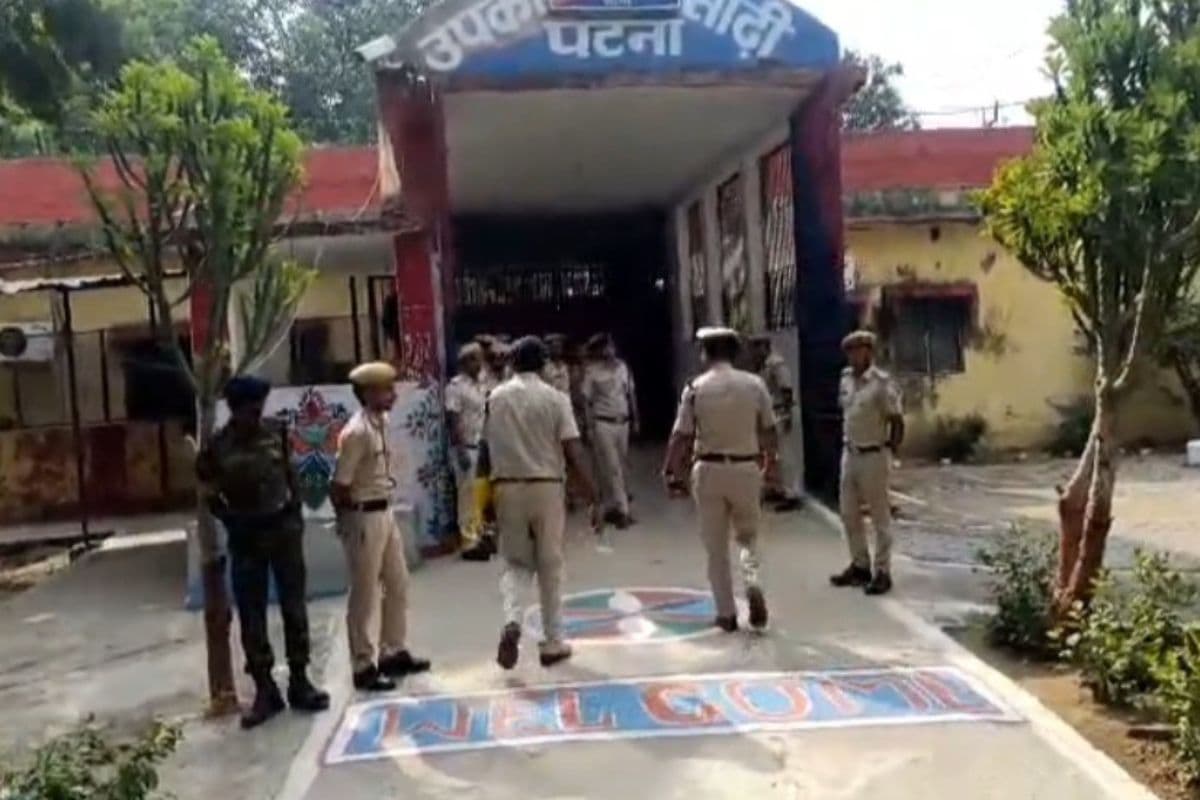 पटना के इस जेल में कैदियों की शराब पार्टी का वीडियो वायरल, DIG ने दिया जांच का आदेश