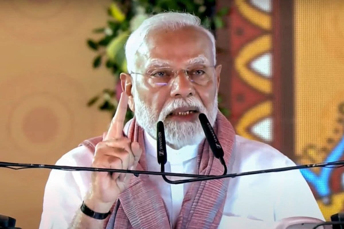 PM Modi के कार्यक्रम में SDM को मिली थी अहम जिम्मेदारी, नहीं निभाई ड्यूटी, अब सरकार ने लिया एक्शन