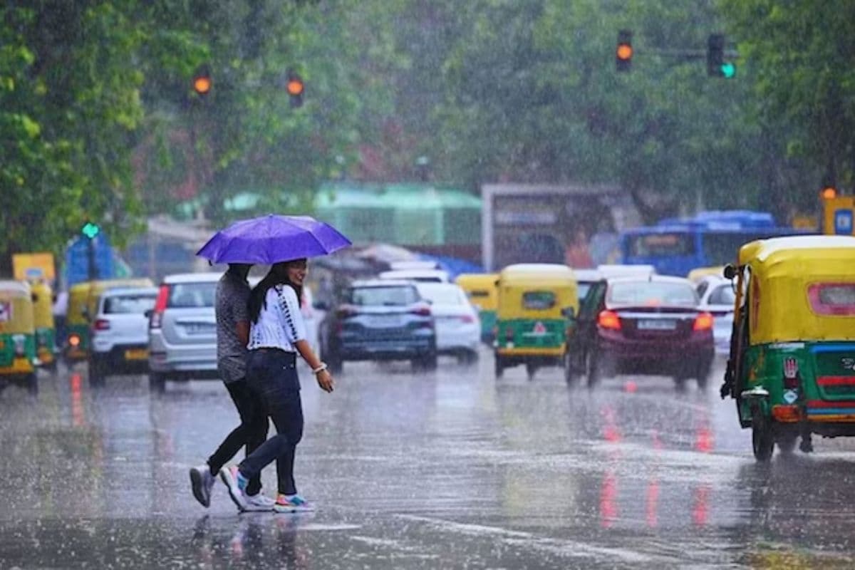 Bihar Rain Alert: बिहार के 3 जिलों के लिए मौसम विभाग ने जारी किया ऑरेंज अलर्ट, होगी बारिश, गिरेगा ठनका