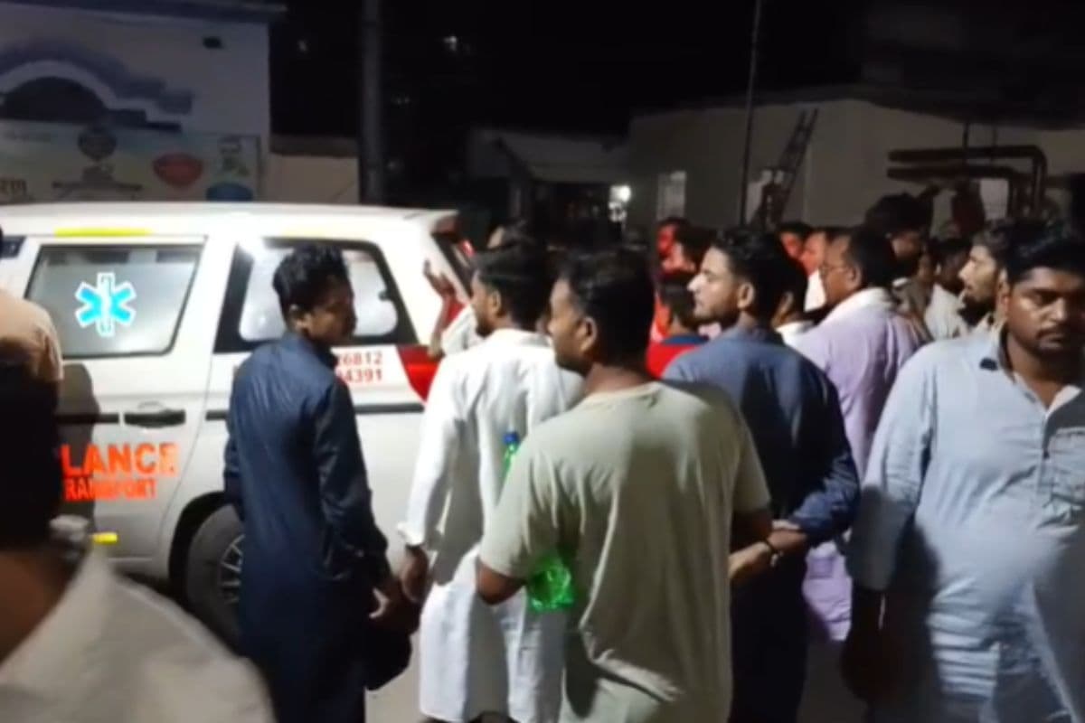 सीवान में बेखौफ बदमाशों ने तीन सगे भाइयों पर की ताबड़तोड़ फायरिंग, एक की मौत, दो गंभीर