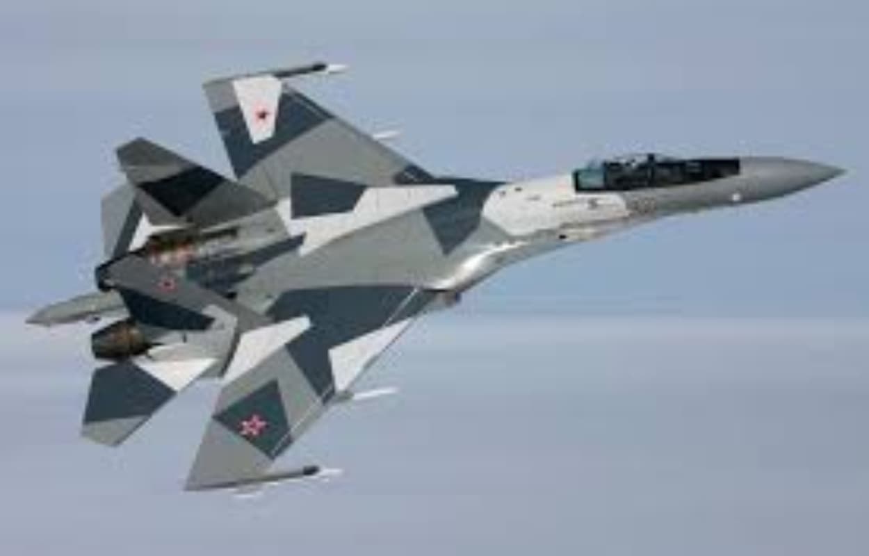 Russia Ukraine War: यूक्रेन ने मार गिराया रूस का ताकतवर फाइटर जेट! नाम जानकर रह जाएंगे हैरान