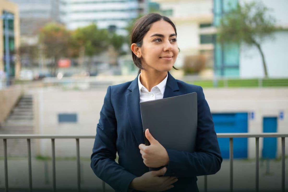 Sarkari Naukri 2025 की तैयारी इंटेलिजेंस ब्यूरो में 455 पदों पर भर्ती शुरू, जानें योग्यता और चयन प्रक्रिया | IB Recruitment 2025