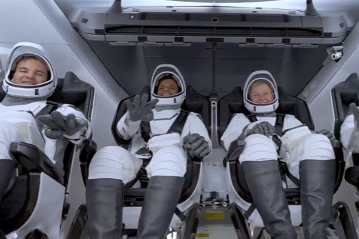 Axiom-4 मिशन के लिए रवाना हुए शुभांशु शुक्ला, SpaceX ने जारी किया वीडियो