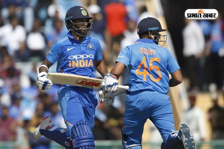 शेयरिंग रूम में लड़की के साथ पहुंचे धवन, आग-बबूला हुए रोहित; ओपनर की किताब से हुआ खुलासा