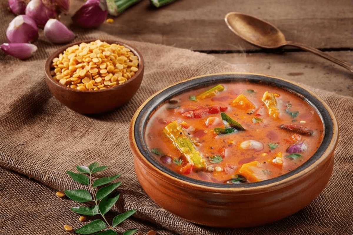 Sindhi Kadhi Recipe: बिना दही के बनती है स्वादिष्ट सिंधी कढ़ी एक बार जरूर करें ट्राई