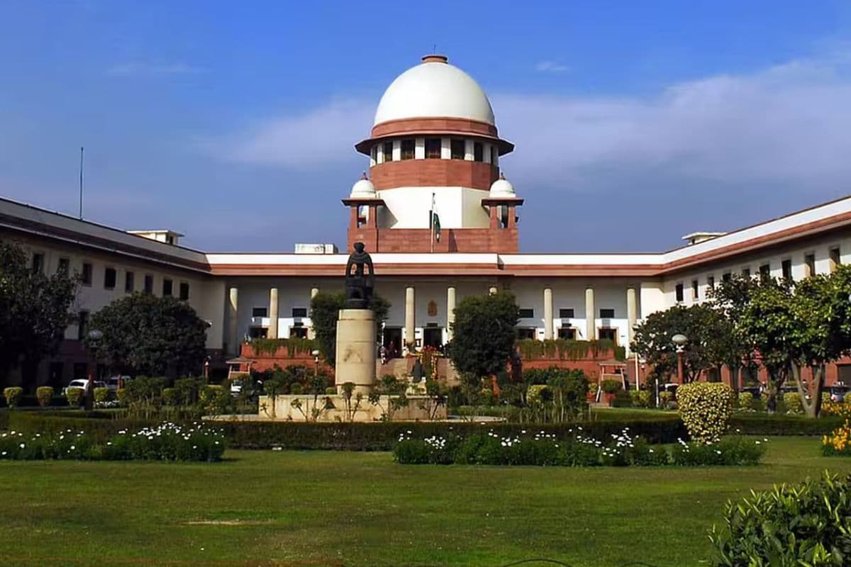 Bihar Election 2025: बिना सुनवाई नहीं कटेगा वोटर लिस्ट से किसी का नाम, SC को चुनाव आयोग ने दिलाया भरोसा