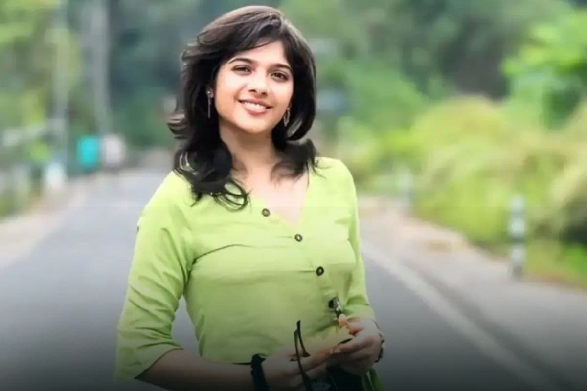 Success Story: गोंडा की बेटी की ऊंची उड़ान, UPSC में रैंक-62, वैष्णवी से Interview में पूछा गया ये सवाल