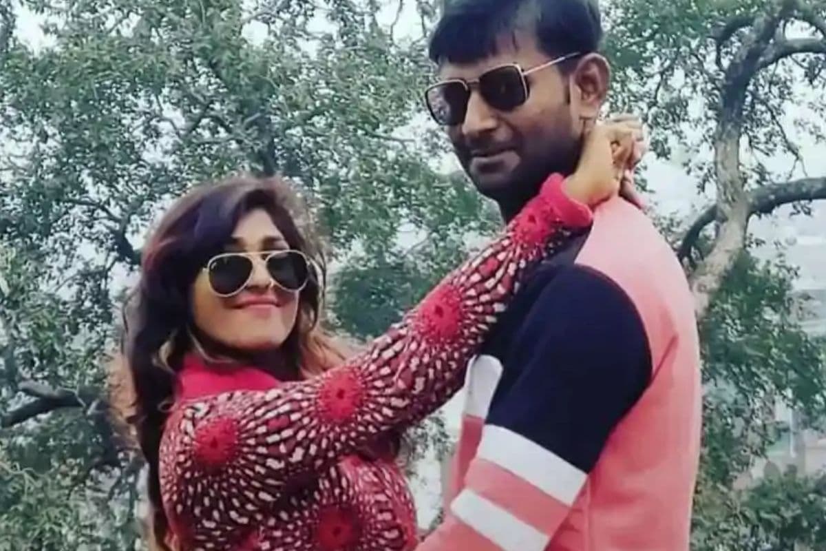 Bihar News: पति ने मां के गहने बेचकर पत्नी को पढ़ाया, नौकरी लगते ही हसबैंड और परिवार को ठुकराया