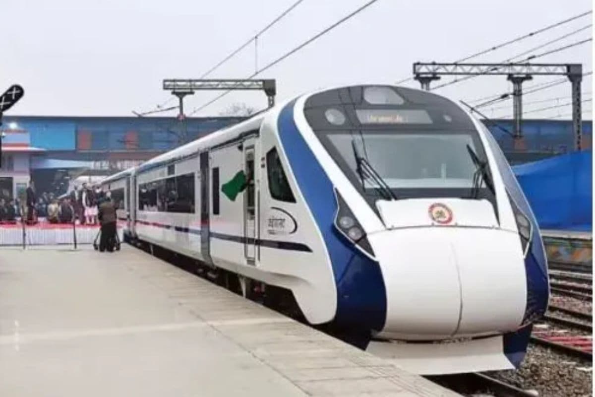 Vande Bharat Train: बाबा पशुपतिनाथ और माता सीता के दर्शन करना होगा आसान, इस रूट पर वंदे भारत के संचालन को मंजूरी