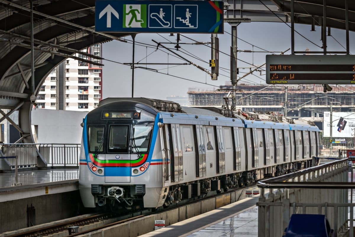 Patna Metro longest underground station metro is being built here in Patna, 3 lifts installed along with 6 escalators Patna Metro longest underground station metro is being built here in Patna, 3 lifts installed along with 6 escalators