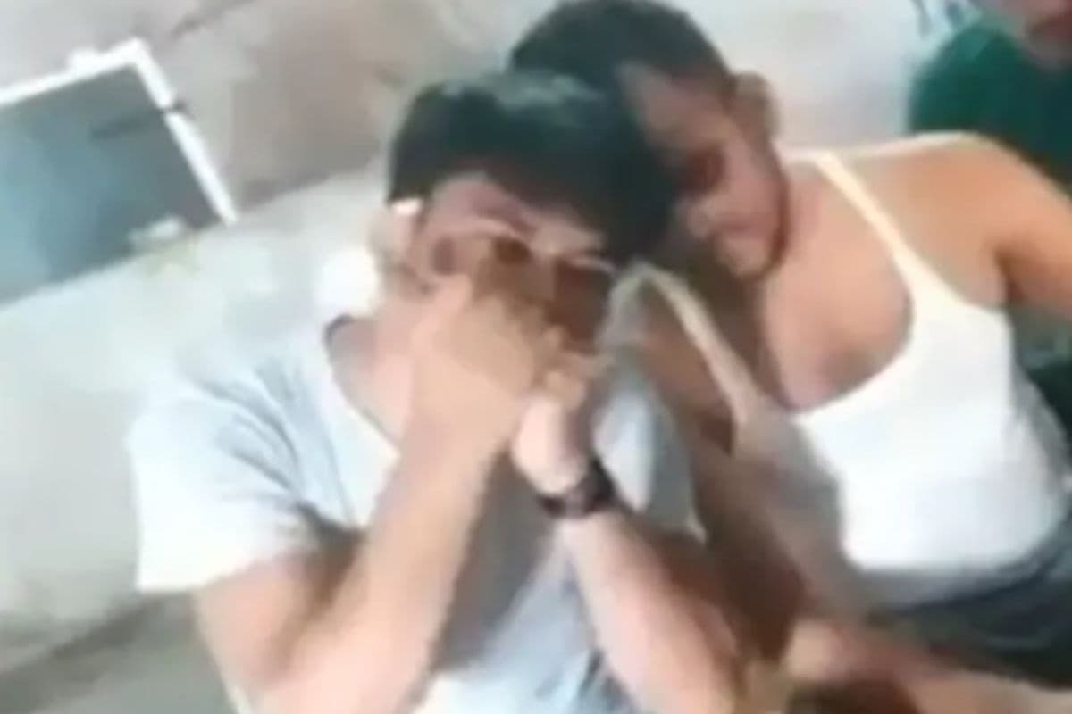 Bihar Crime: पटना के जेल में कैदियों की मौज ! शराब-गांजा पीते वीडियो वायरल होते ही मचा हड़कंप