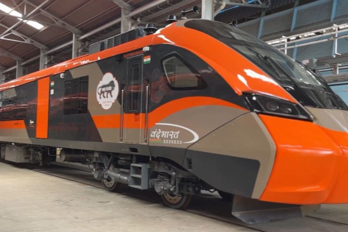 Vande Bharat Sleeper Train Vande Bharat Sleeper Train