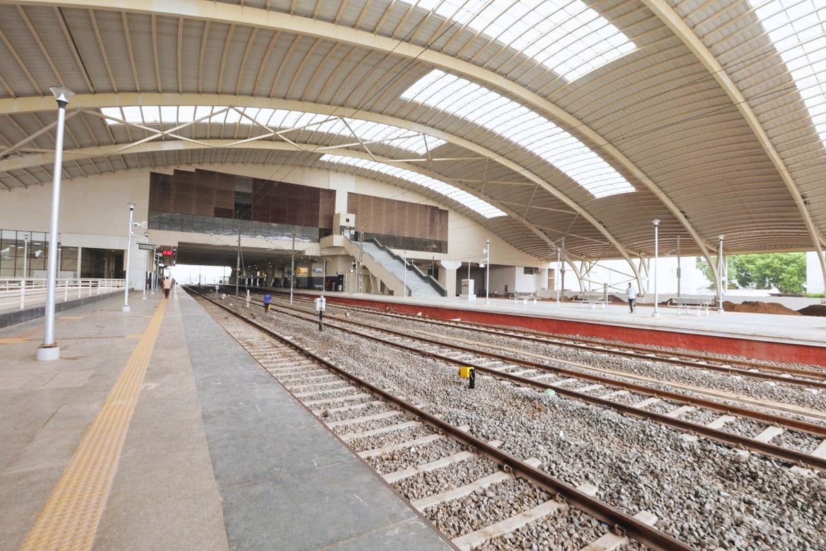 bapudham railway station| Bihar's Bapu Dham railway station will become world class, land acquisition process is in the final stage...