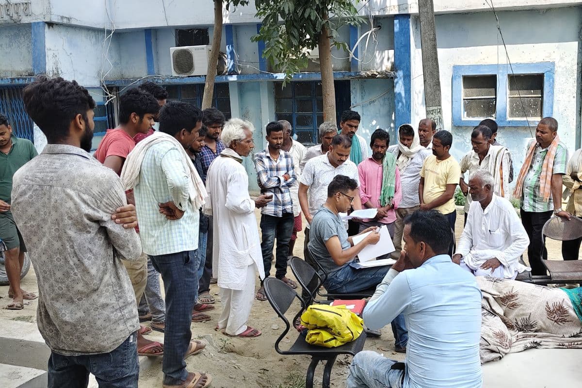 सड़क हादसे की आड़ में महिला की हत्या! सेना में तैनात पति पर साजिश रचने का आरोप, बिहार के मधेपुरा में हड़कंप