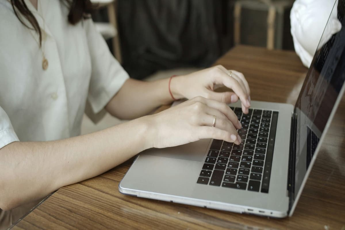 आधा भारत नहीं जानता वेबसाइट और वेब पोर्टल में क्या फर्क है? जान जाएगा तो कहलाएगा प्रो