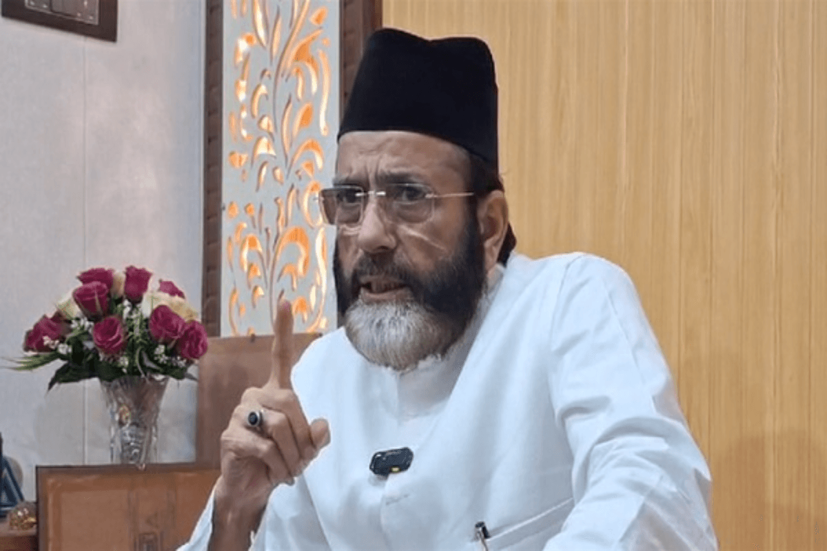 मौलाना तौकीर रजा की ललकार– बजरंग दल से डर गई सरकार, पुलिस को बताया बजरंग दल की ब्रांच