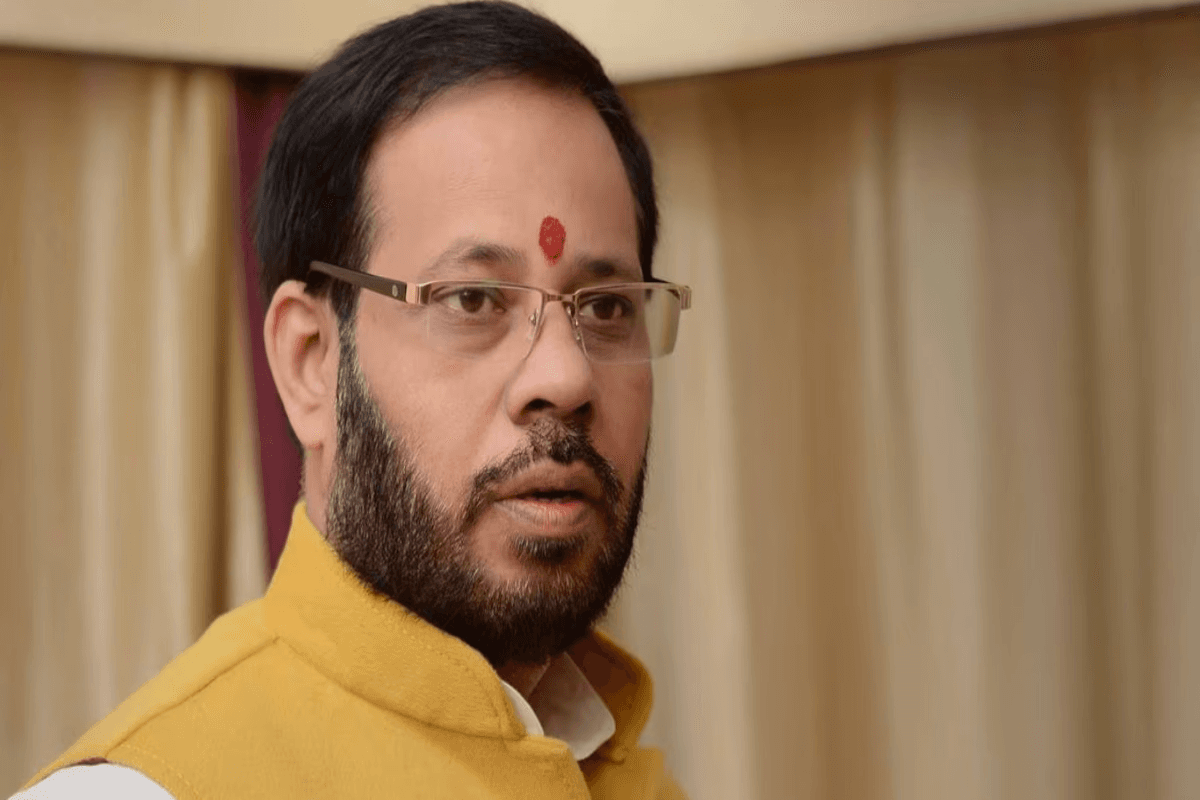 30 साल की वफादारी… फिर भी निकाले गए! आखिर ऐसा क्या बोला मनोज पांडेय ने जो सपा हाईकमान तिलमिला उठा?