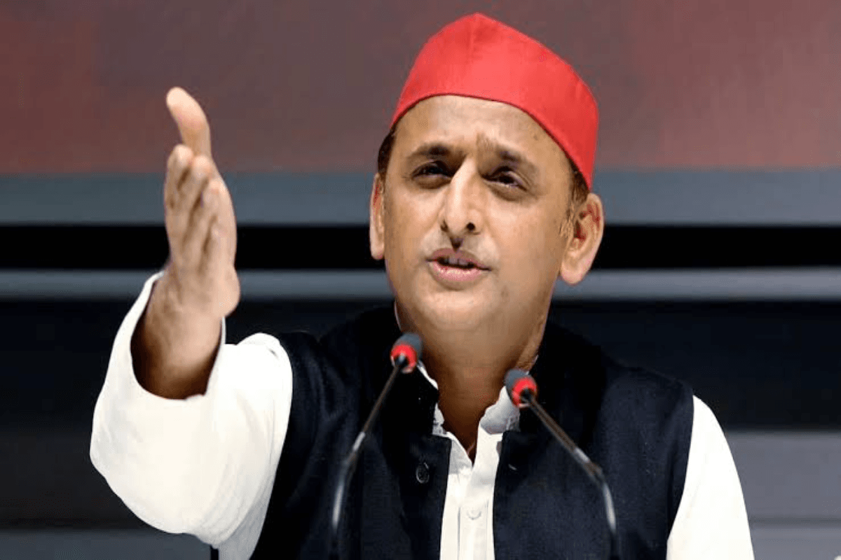 नेताजी की याद में अंशदान मांगा… और शुरू हो गया ऑनलाइन खेल! कौन ठग रहा है समाजवाद के नाम पर?