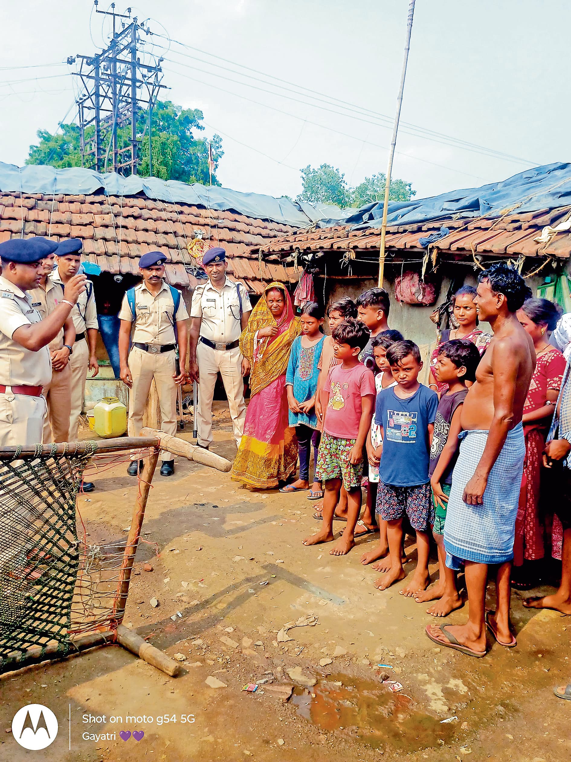 बांकुड़ा में आरपीएफ का चला जागरूकता अभियान