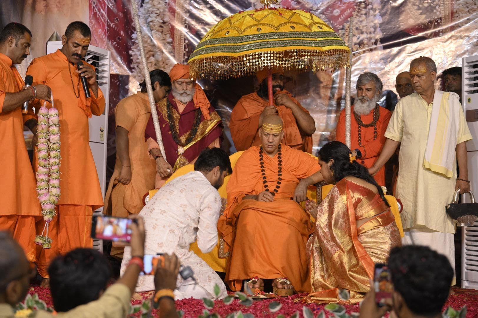 संत दर्शन से जीवन होता है धन्य : निर्भय प्रताप सिंह