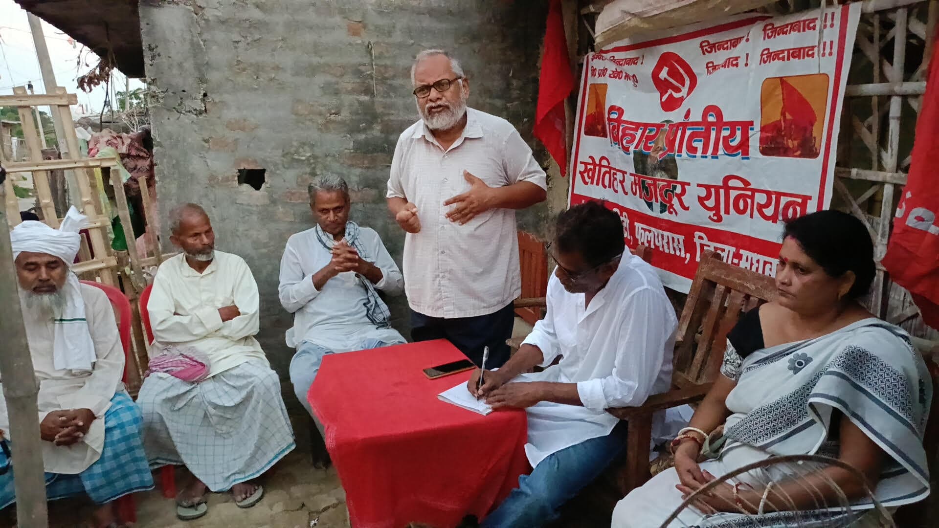 Madhubani News : सम्मेलन में मंहगाई, शिक्षा, स्वास्थ्य और रोजगार पर हुई चर्चा