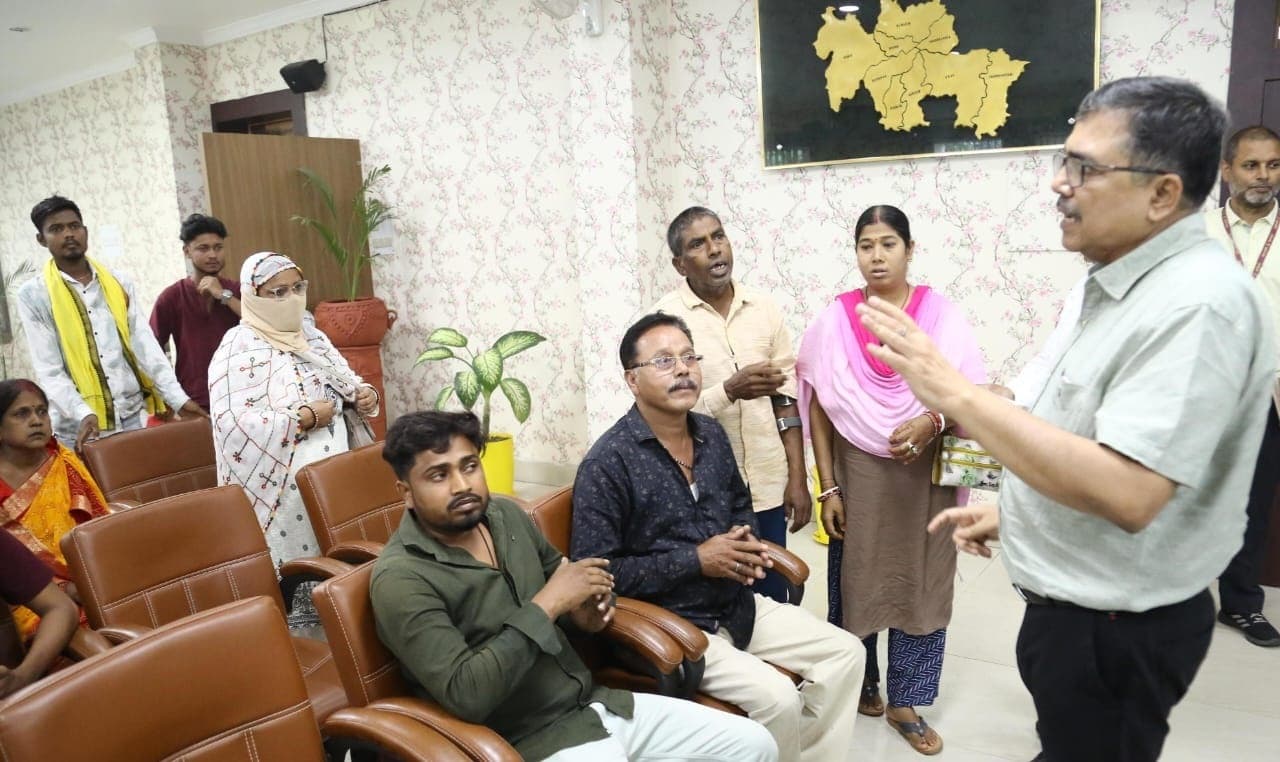 Bokaro News : जनता दरबार में 46 मामलों की सुनवाई, ऑनस्पॉट कई मामले निष्पादित