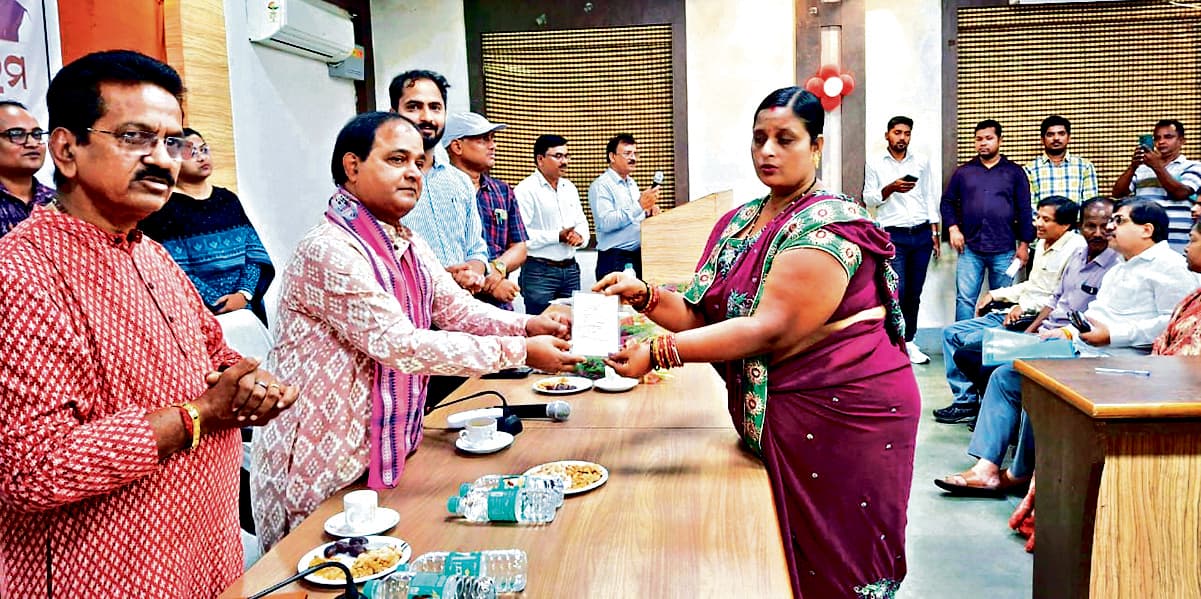Rourkela News: पांच लाख मृत व एक लाख आयकरदाताओं का राशन कार्ड की सूची से हटा नाम : खाद्य आपूर्ति मंत्री