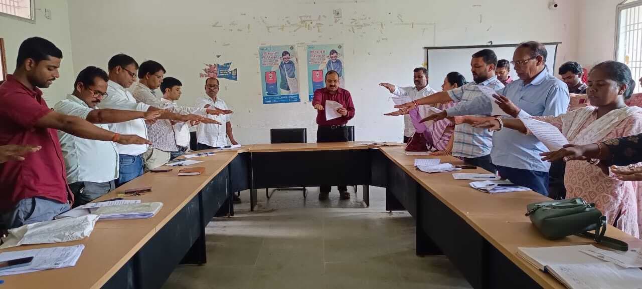 विश्व तंबाकू दिवस पर दिलायी गयी शपथ