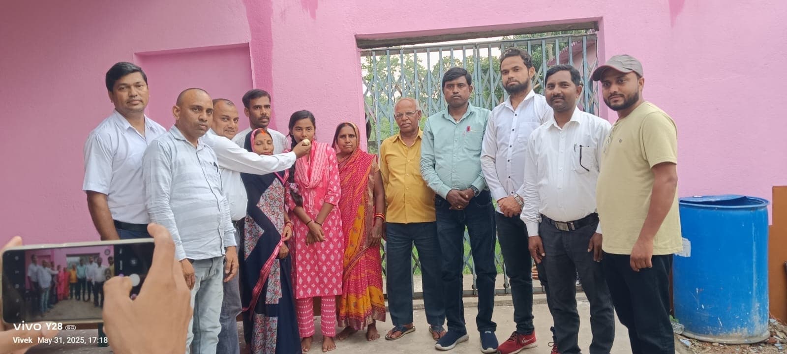 Bokaro News : देवी महतो इंटर कॉलेज नावाडीह : कॉमर्स में रानी कुमारी बनी सेकेंड जिला टॉपर