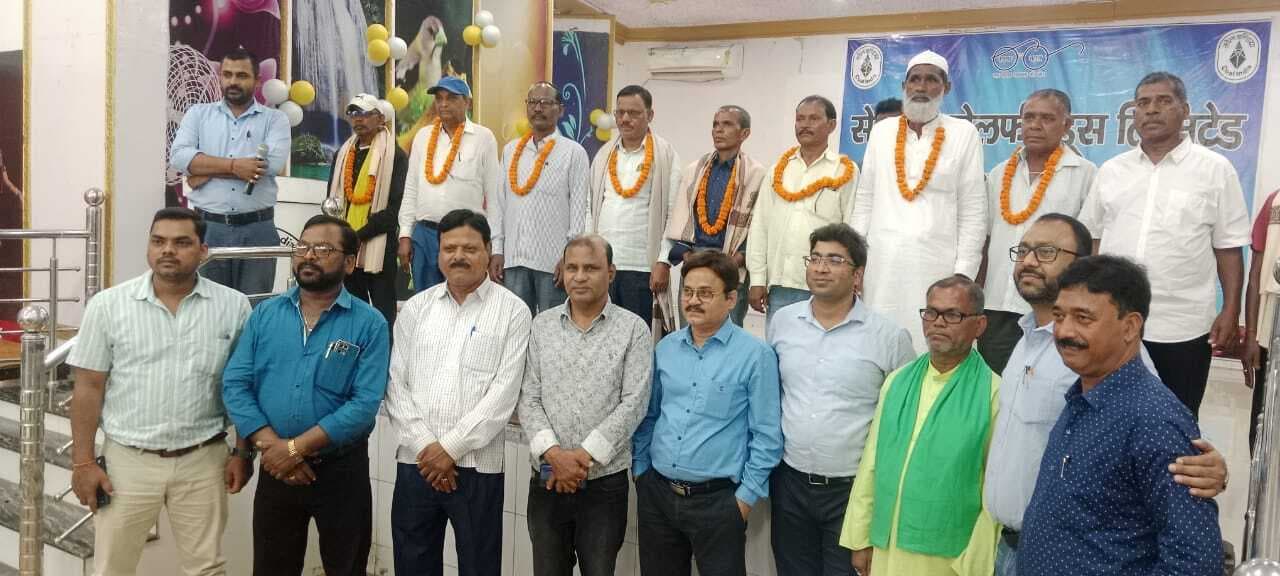 Bokaro News : कथारा एरिया के 10 सेवानिवृत्त कर्मी हुए सेवानिवृत्त