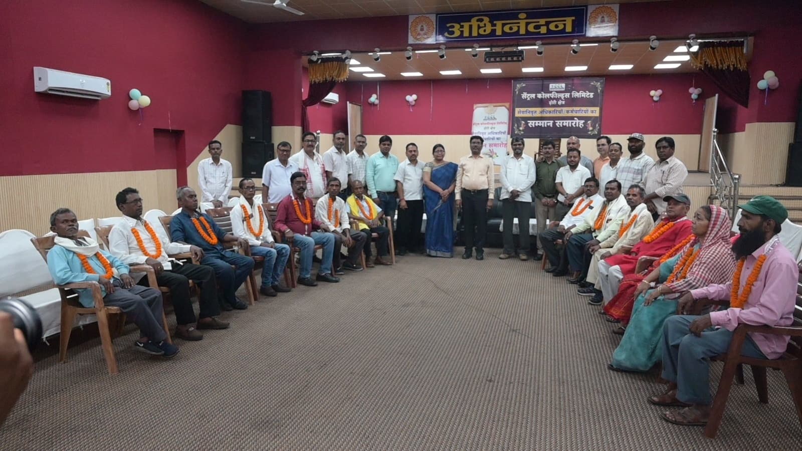 Bokaro News : सीसीएल ढोरी व बीएंडके के 19 कर्मी हुए सेवानिवृत्त, दी गयी विदाई