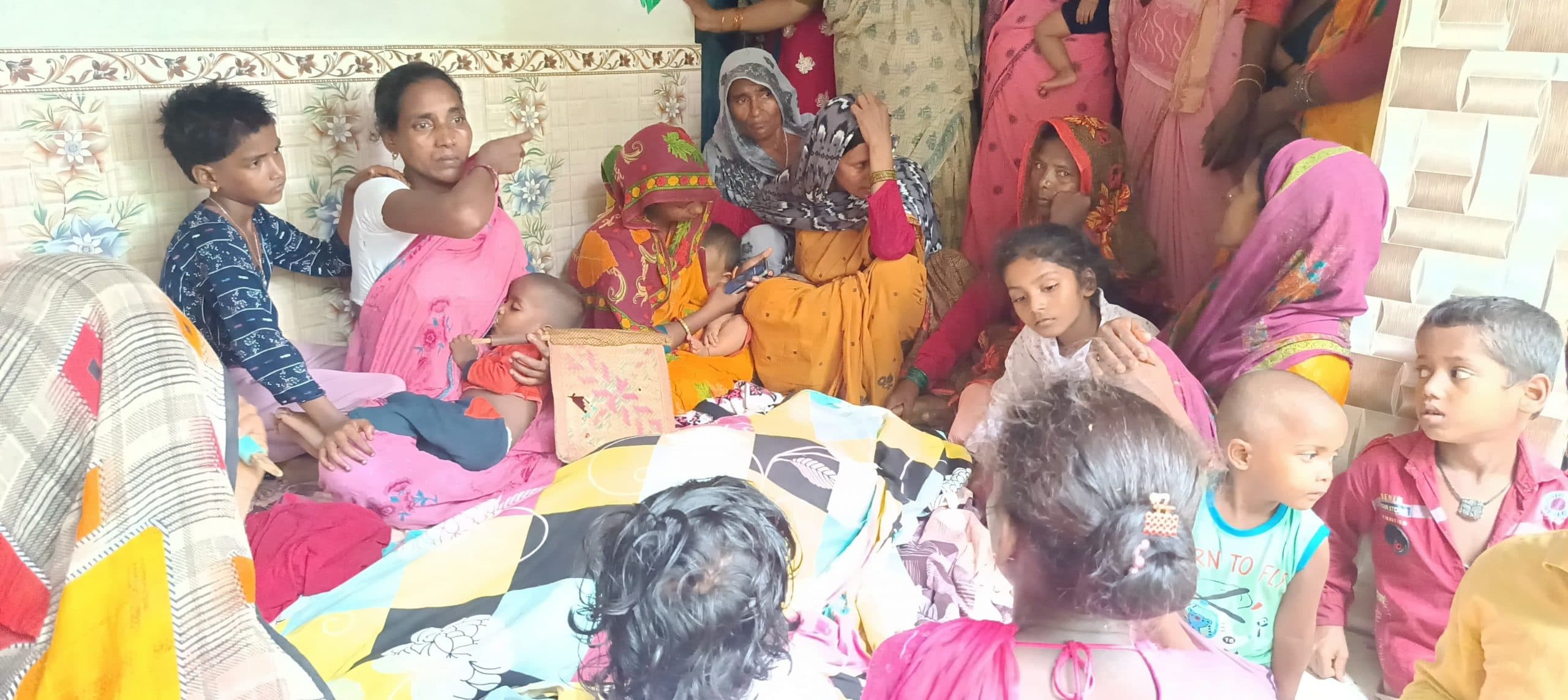 इलाज के दौरान महिला की मौत पर मातम