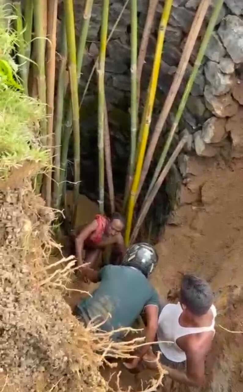 उदलबनी गांव में कुआं धंसने से फंसा ग्रामीण, सात घंटे की मशक्कत के बाद सुरक्षित निकाला गया