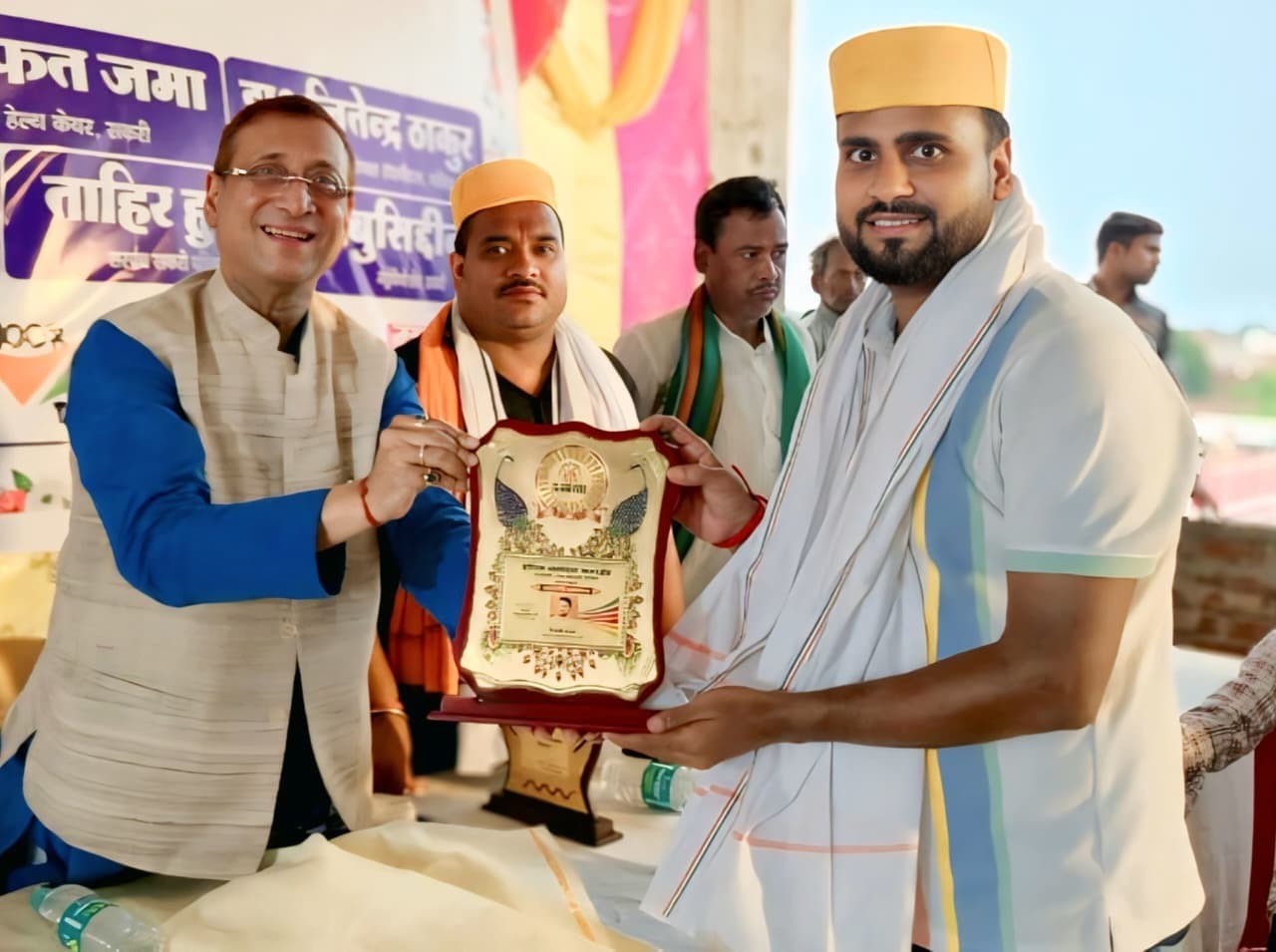 Madhubani News : प्रतिभा सम्मान से बढ़ता बच्चों का मनोबल : विधायक