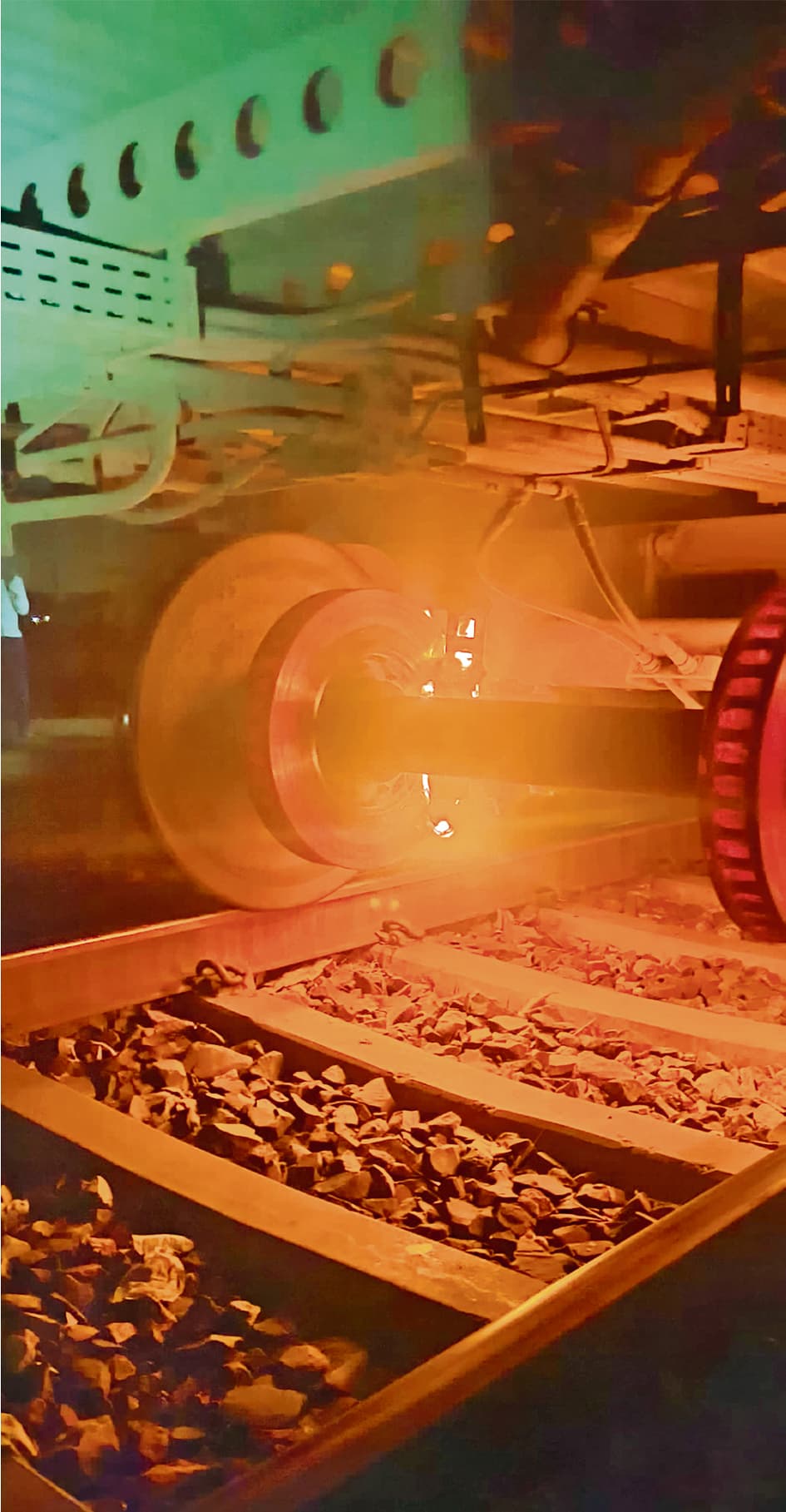 Gaya News : कोलकाता-जम्मूतवी एक्सप्रेस के पहिये में लगी आग, मची अफरातफरी