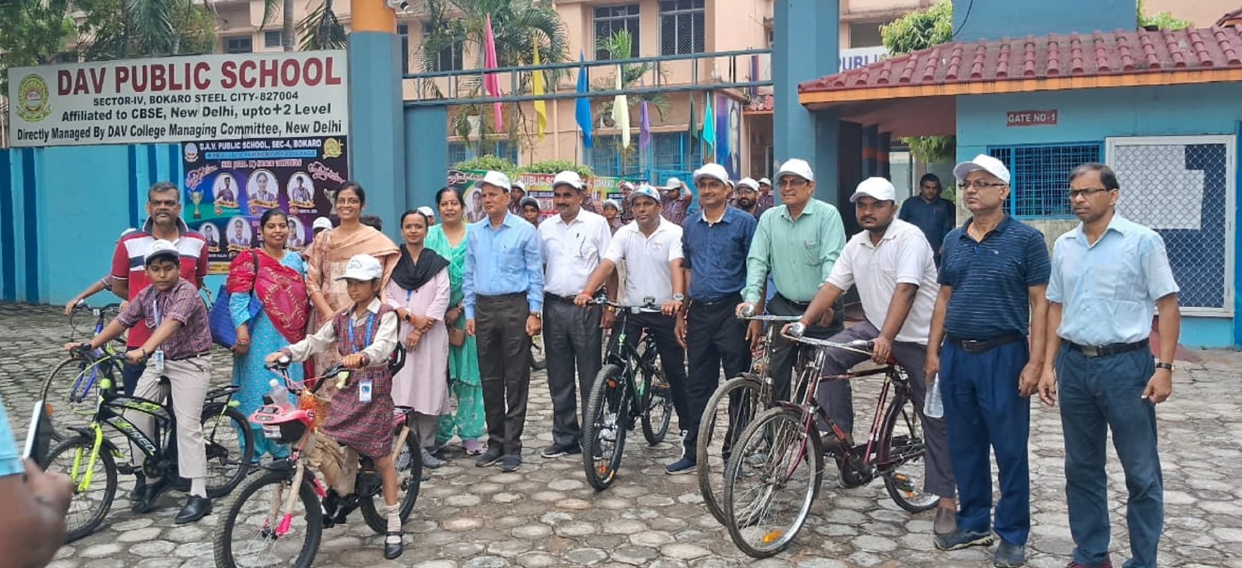 Bokaro News : साइकिल रैली निकाल कर स्वस्थ भारत का दिया संदेश