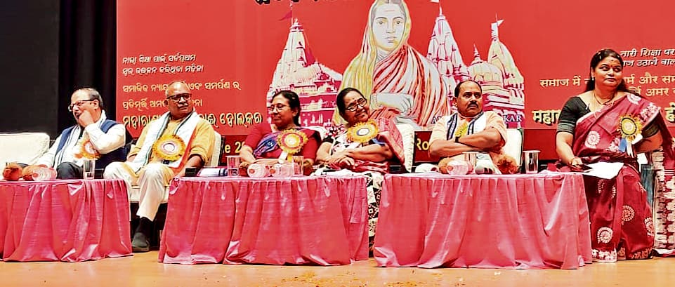 Rouekela News: राष्ट्र की प्रगति में महिलाओं का महत्वपूर्ण योगदान : डॉ दास